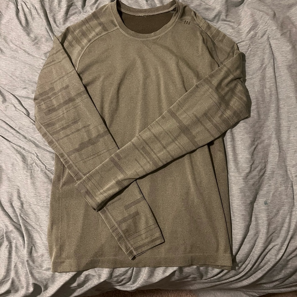 Lululemon Olive Long Sleeve athletic shirt
